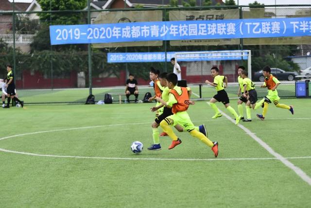 英超-帕尔默破门穆尼斯绝杀 切尔西1-2富勒姆